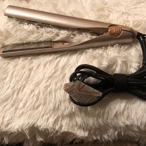 ✨EUC, TYME Pro Curling Iron/Straightener✨
